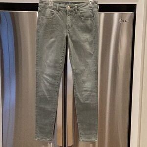 American Eagle Women’s Light Gray Jeans size 8
